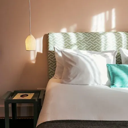 Slowly Garden House * Oporto