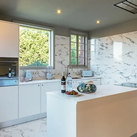 Slowly Garden House Дом отдыха Порту