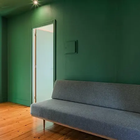 Slowly Garden House * Порту